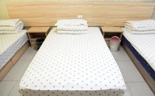 Minghang Hotel