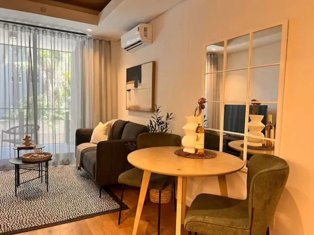 Lifestyle Apartment at Stationhouse