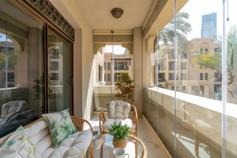 Whitesage - Fully Renovated Spacious 2Br Apt. With Burj Views