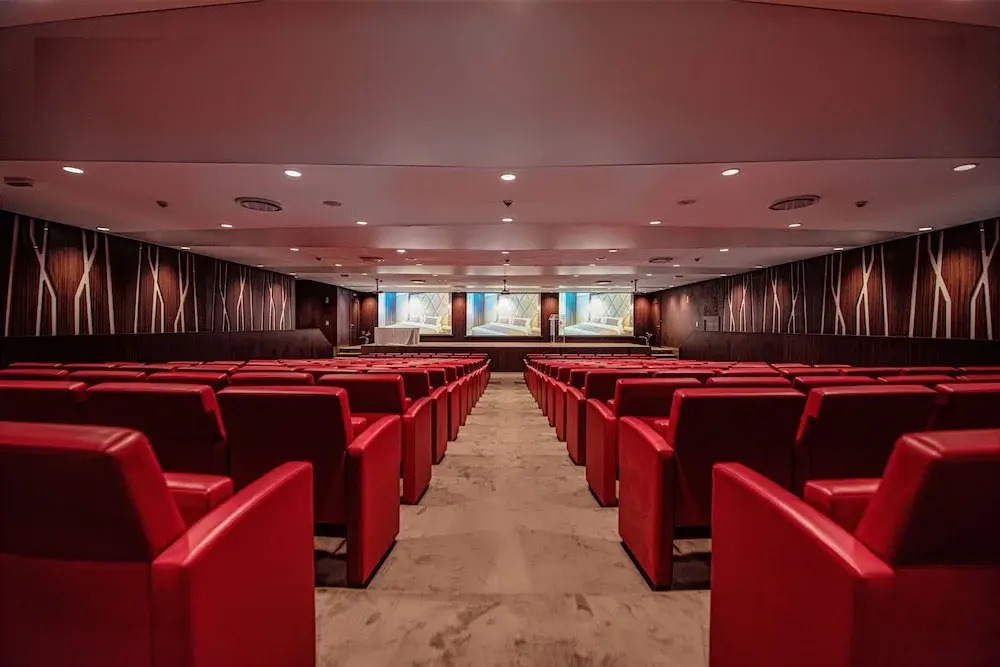 Krystal Palace Douala