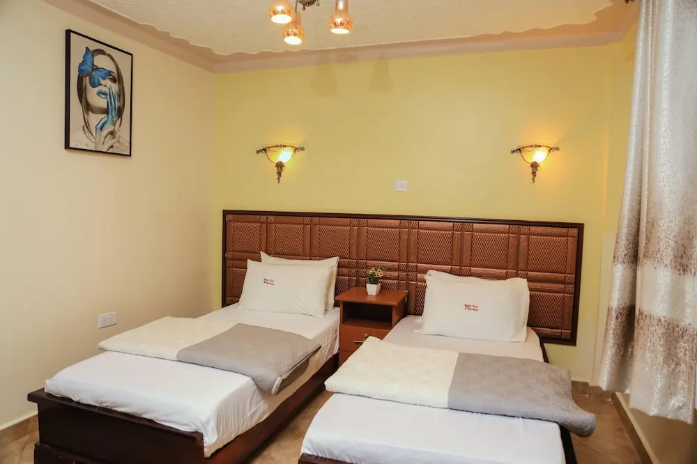 Mugiez Hotel and Apartments
