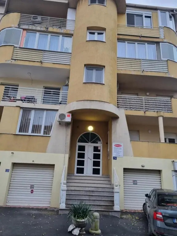 Apartment Home 14