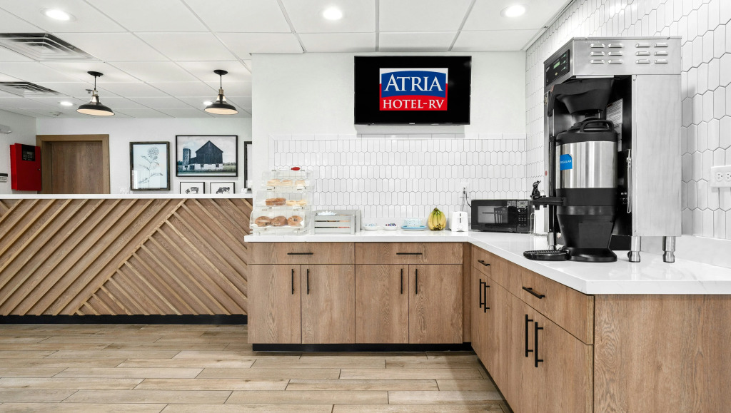 Atria Hotel and RV McGregor
