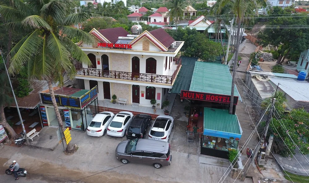 Mui Ne Hostel  Cafe 141