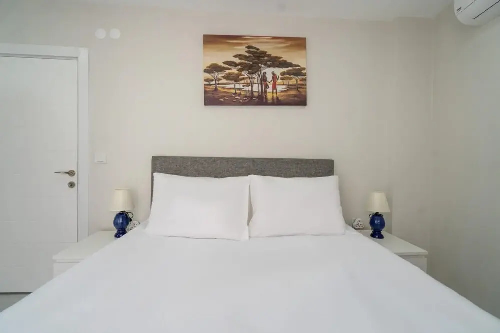 Apartment With Balcony Close to Beach in Muratpasa