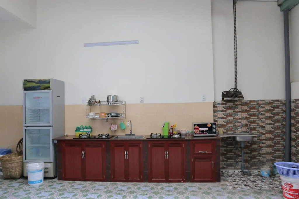 Xoài Xanh Hostel & Villa