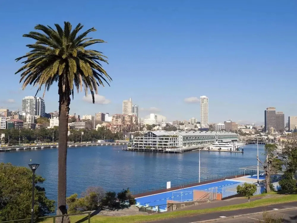 I Can View Woolloomooloo
