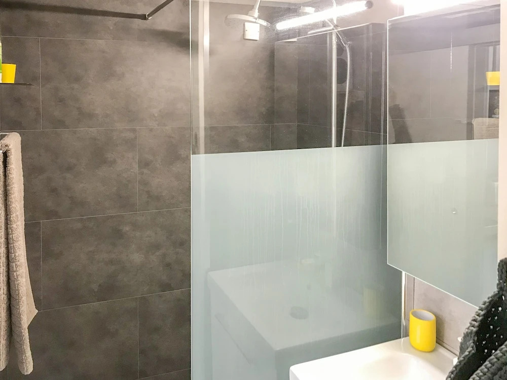 Petite Maison Avec Piscine