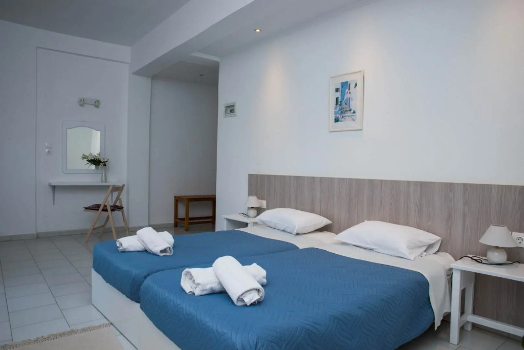 Marina Hotel