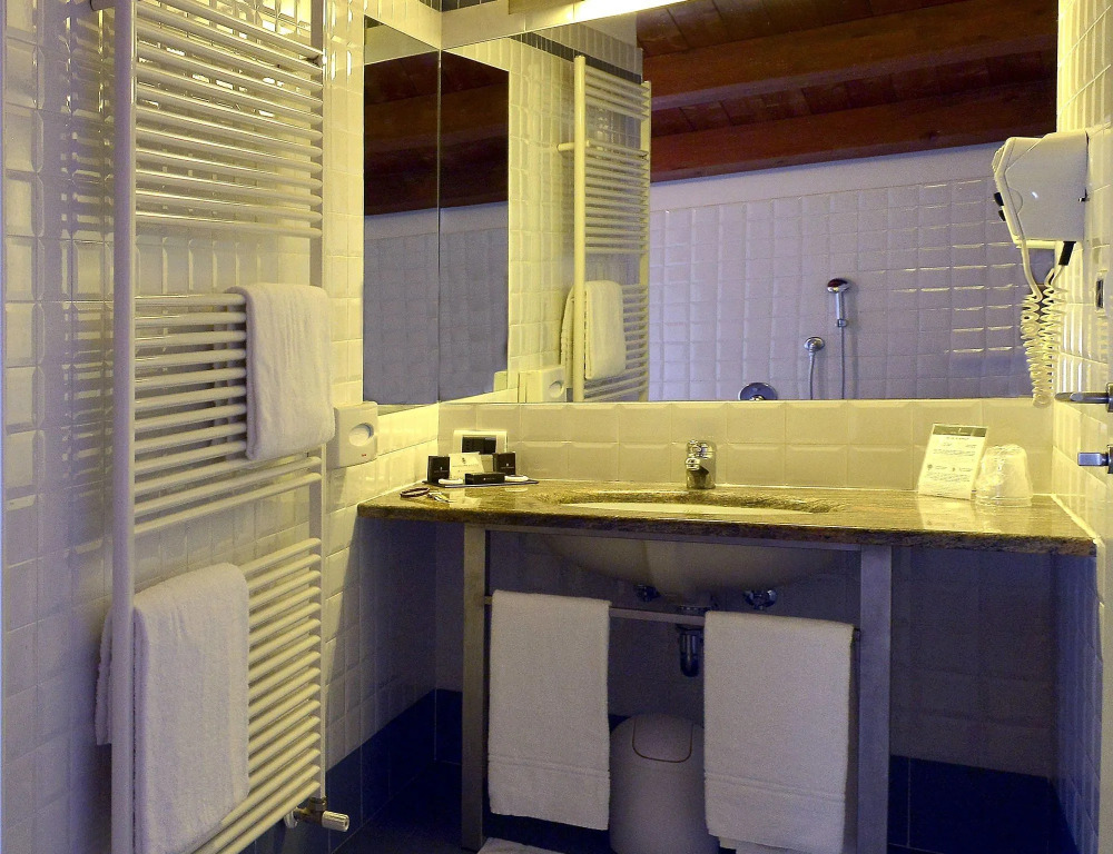 Отель Ferrara