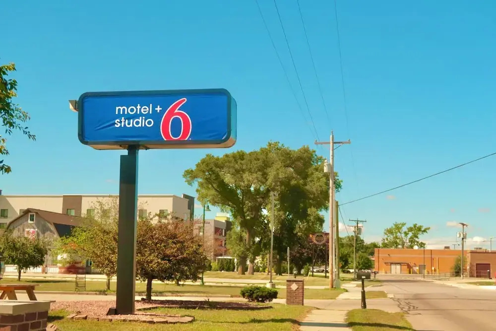 Studio 6 Suites Elkhart, IN