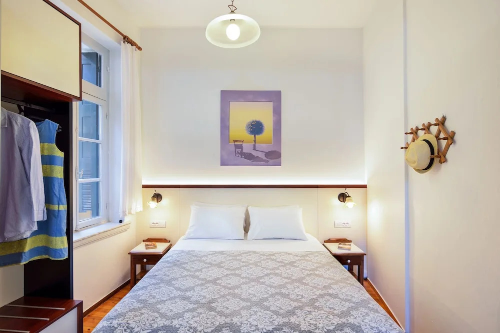Silde Studios & Apartments