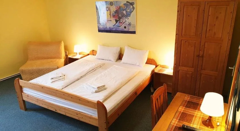Írisz Panzió