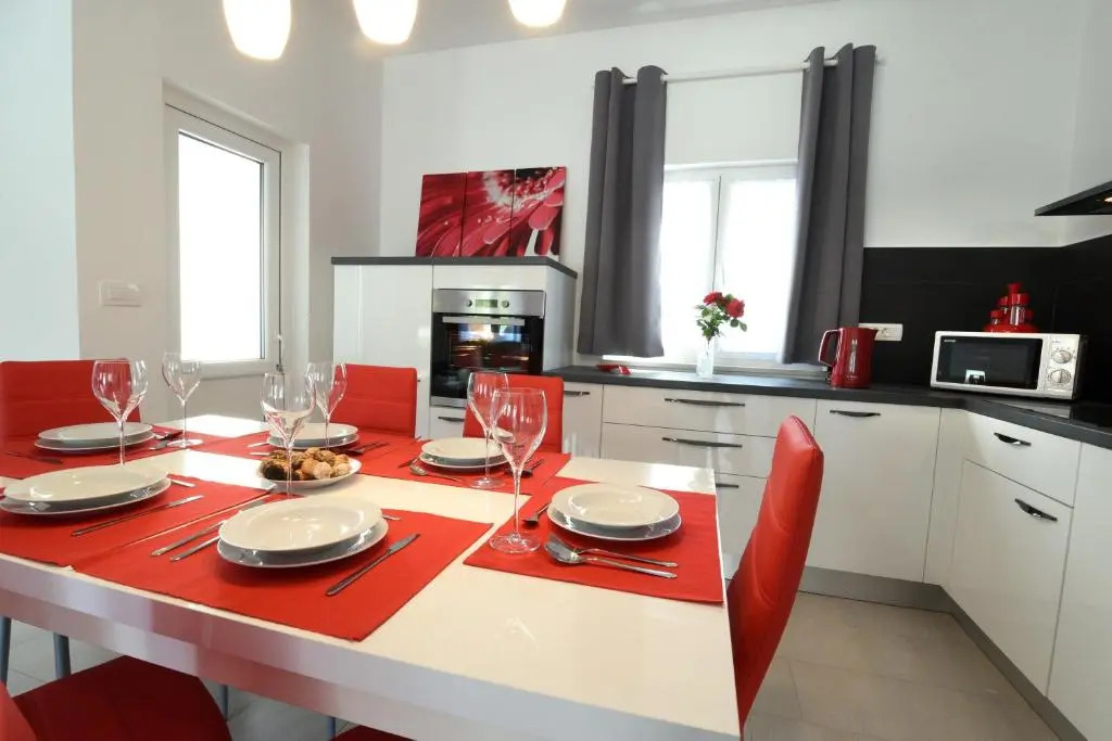 Villa Luna - beautiful, modern and luxurious