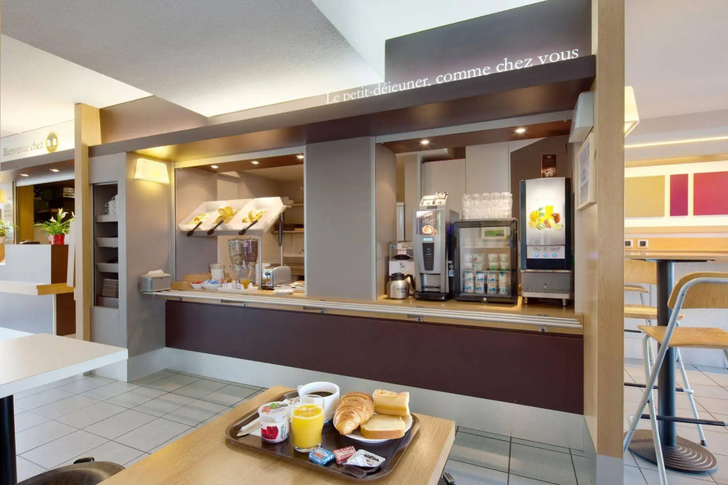 B&B HOTEL La Rochelle Angoulins