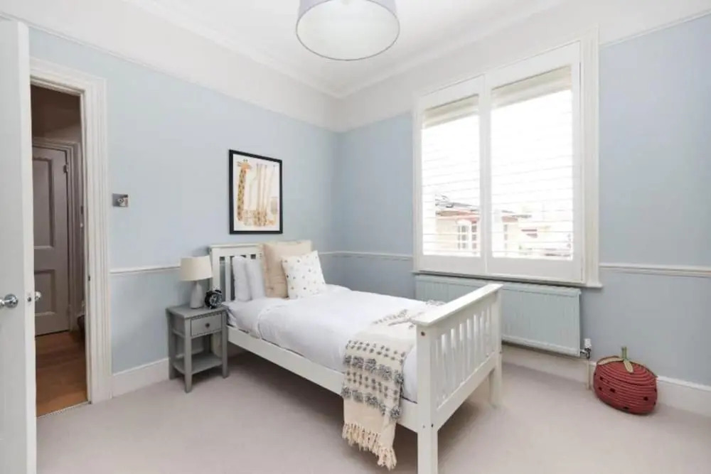 The Ealing Space - Classy 5BDR House with Garden and Parking