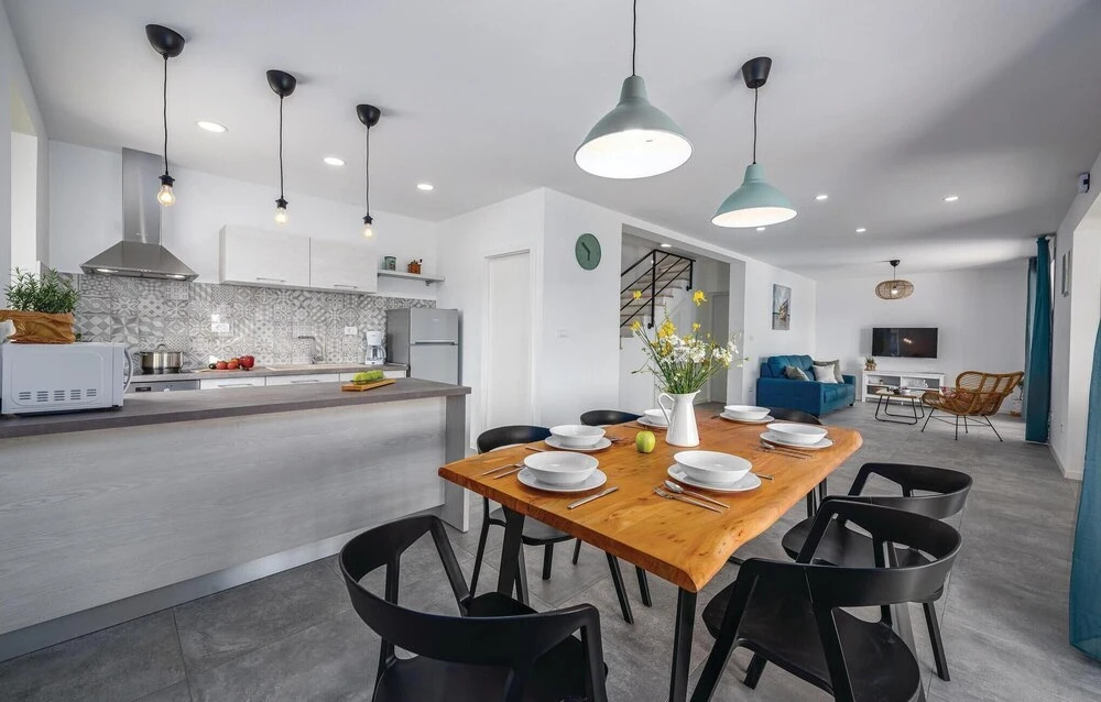 Awesome Home In Labin
