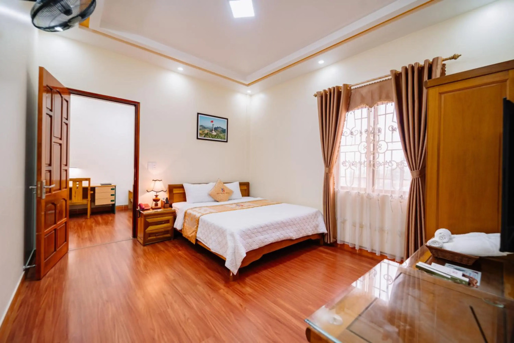 Huy Hoan Hotel