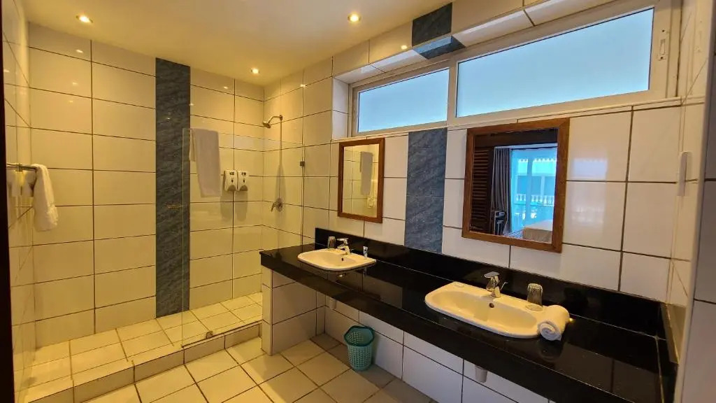 c3 Cowrie Shell Residences