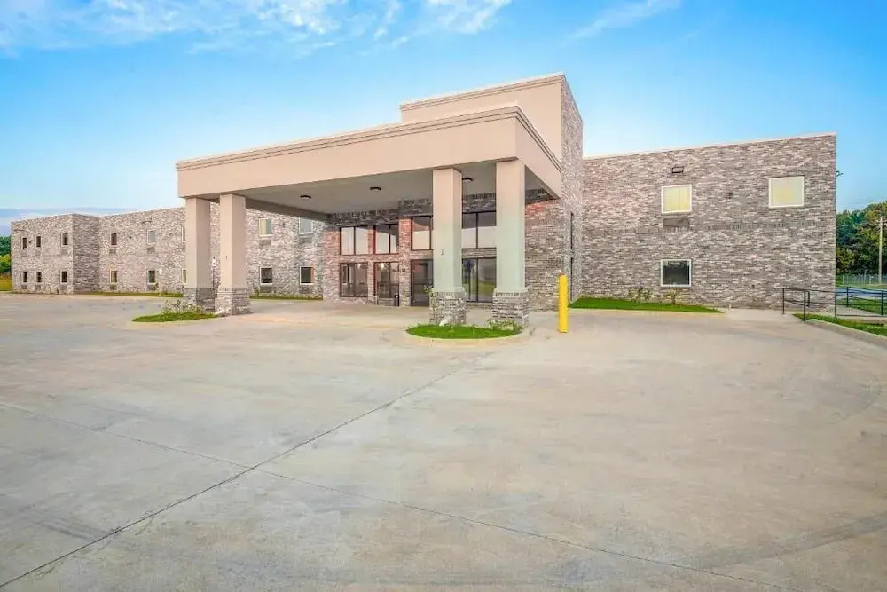 Red Lion Inn & Suites Adairsville