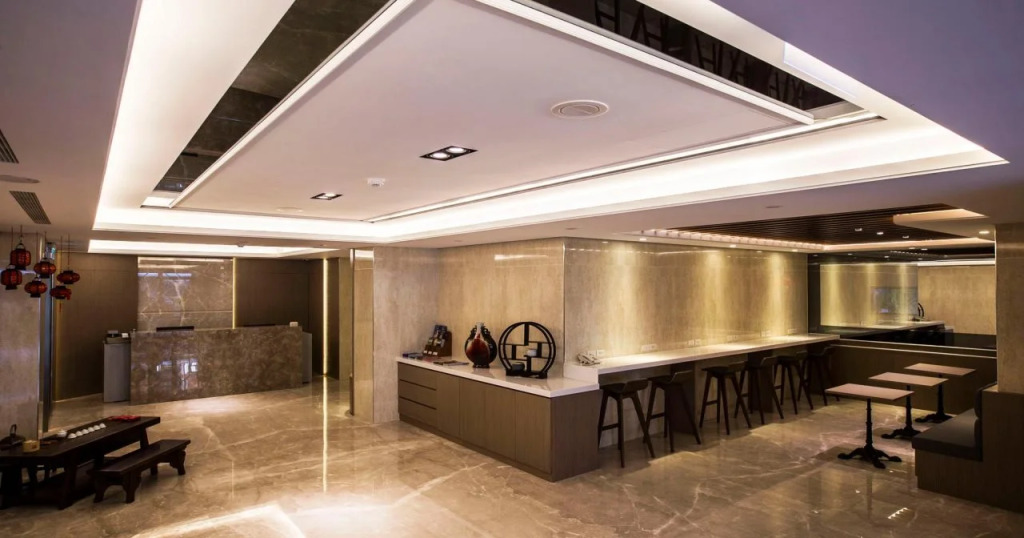 Golden Garden Hotel