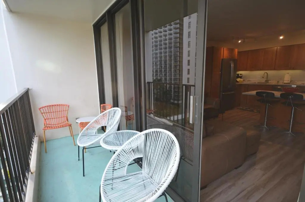 Waikiki Banyan 912 Your Luxurious Escape to Paradise