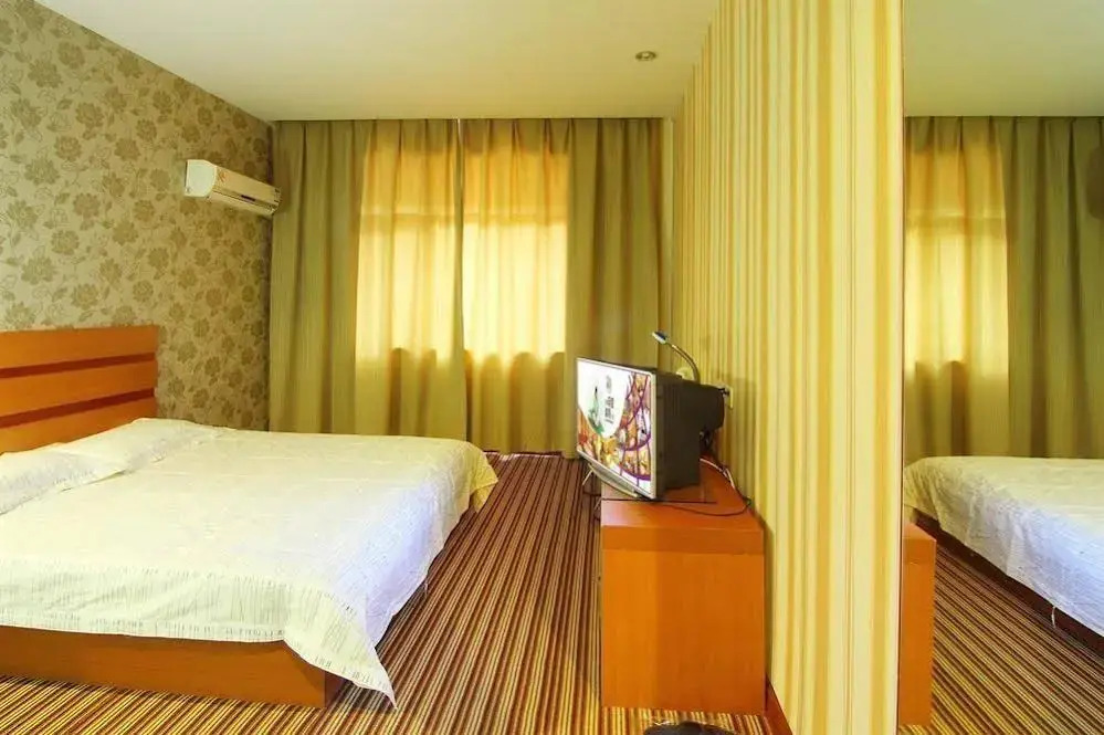 Weilai Yiju Hotel