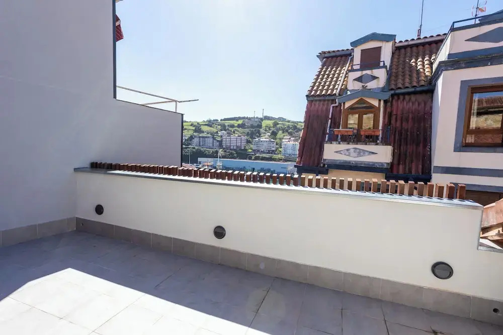 Be10 Suites, Bermeo