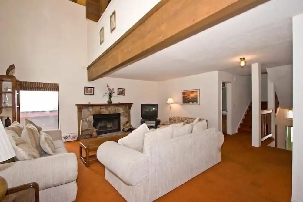 3397 Pinehill Road