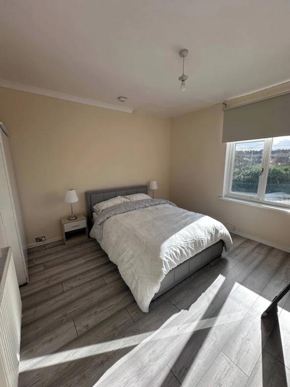 Spacious 3-bed Home at the Heart of Sheffield S2