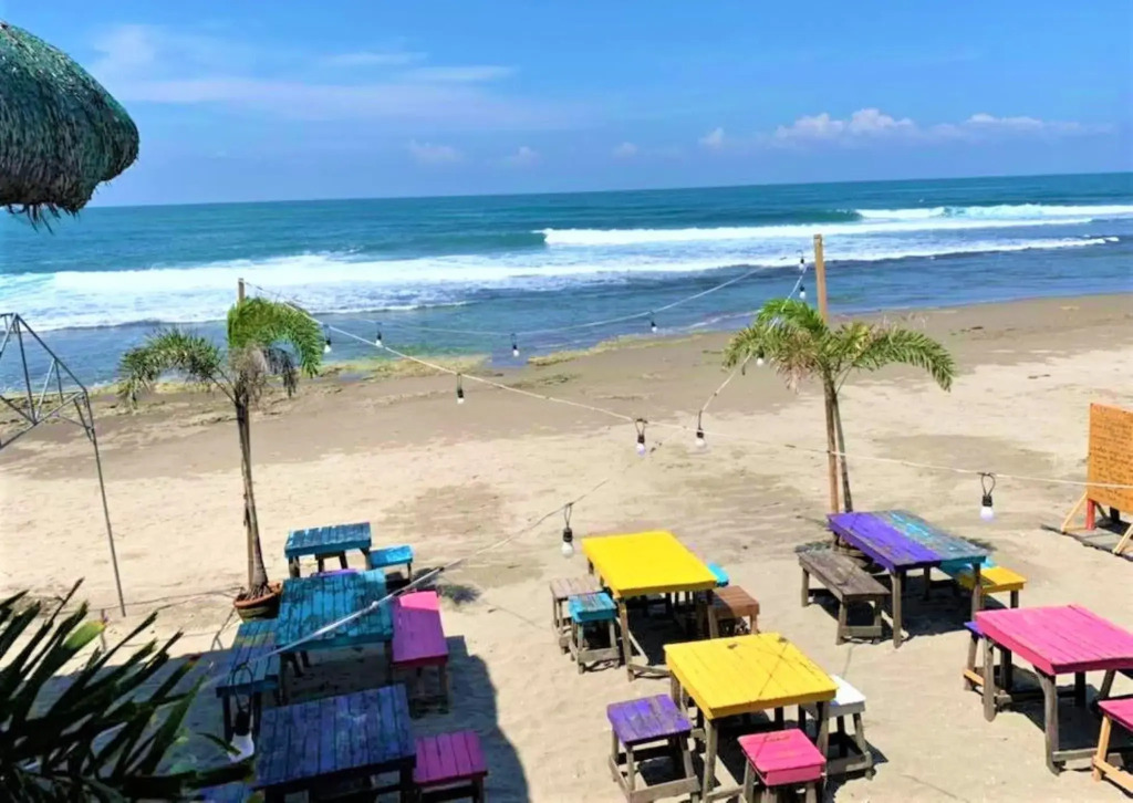 Surfers Point Deck