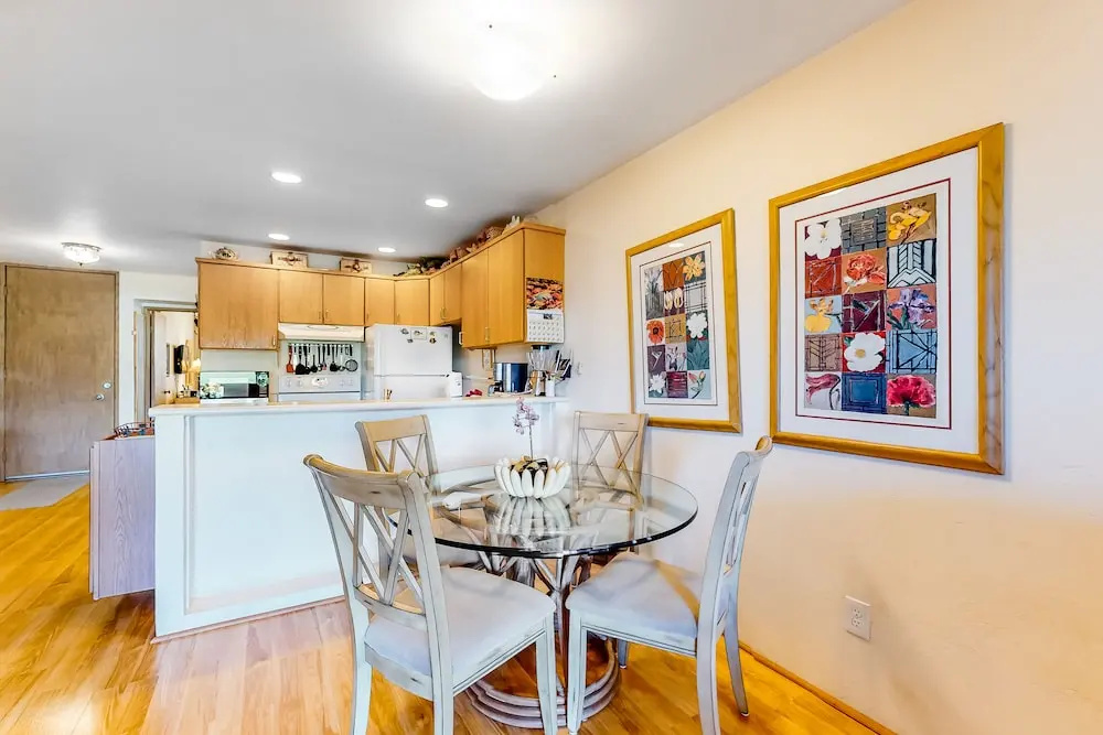 Hale Kamaole #257 2 Bedrooms 2 Bathrooms Condo