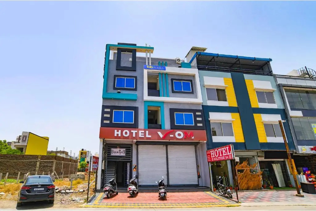 HOTEL DREAM PALACE