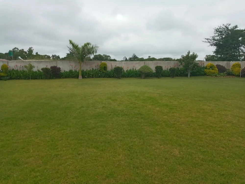 Tingompela Guest House