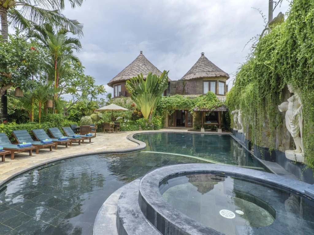 Dewani Villa Resort