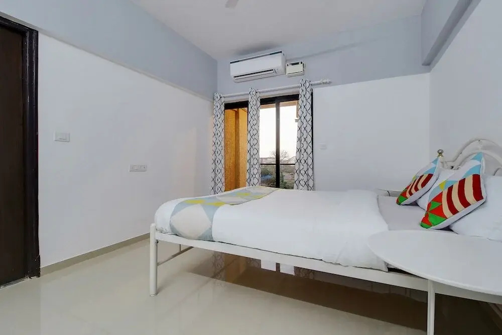 Akar Heights By OYO Rooms