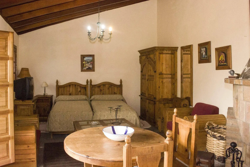 Casas Rurales La Tanquera y Las Rosas