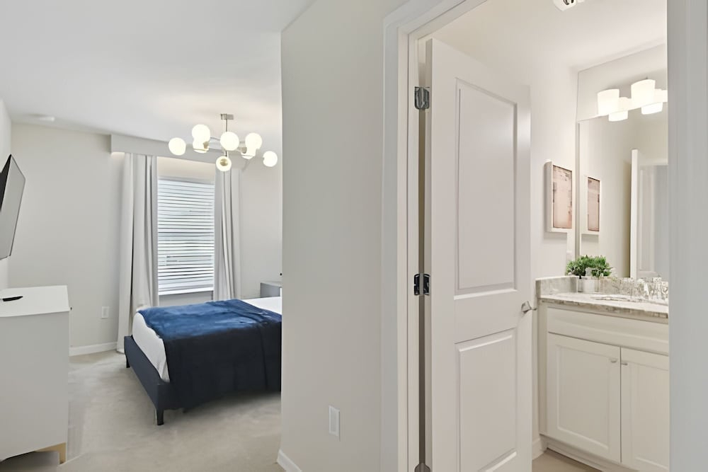 Luxury 5BR Home w/ Private Pool Near Disney