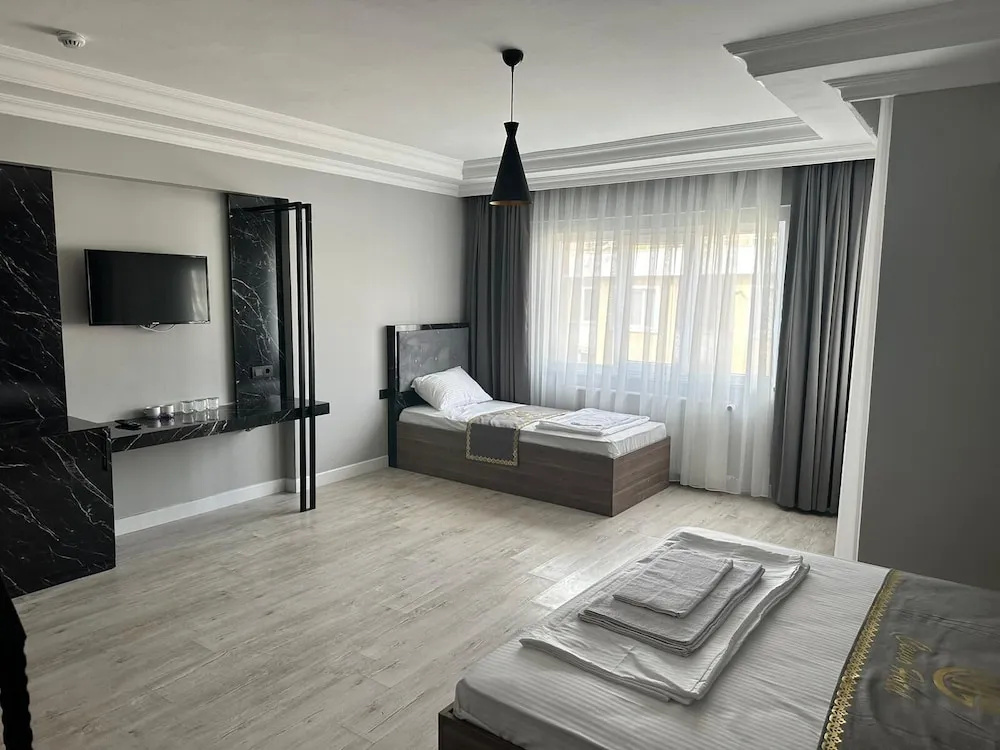 Luvıra Hotel