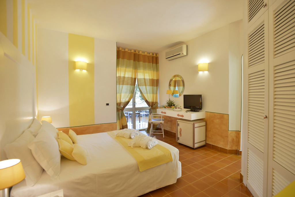 UNAHOTELS Club Hotel Ancora