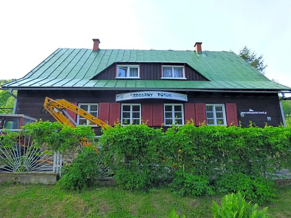 Schronisko Srebrny Potok