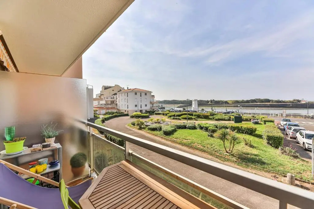 Appartement avec vue imprenable sur le port