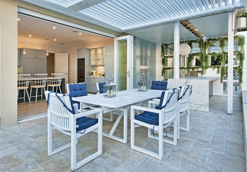 Vaucluse Manor H327
