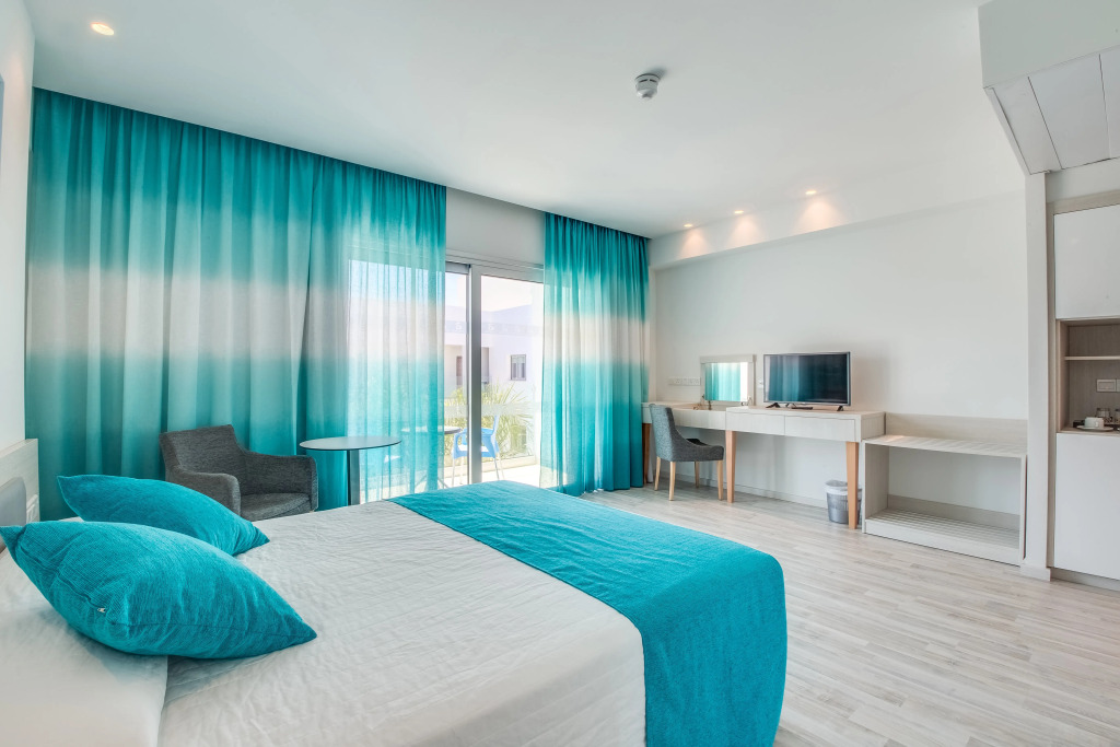 Anesis Hotel