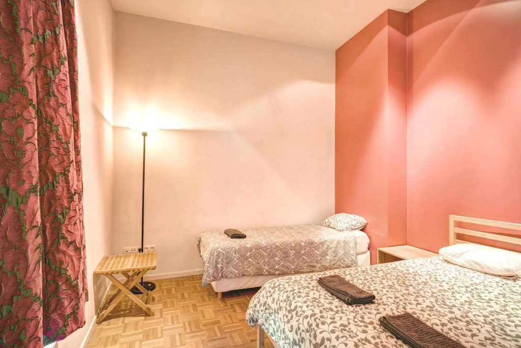 Three Bedroom Marble Apartment in the Heart of Antwerp