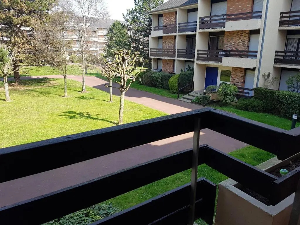 Appartement Cabourg, 2 pièces, 4 personnes - FR-1-487-185