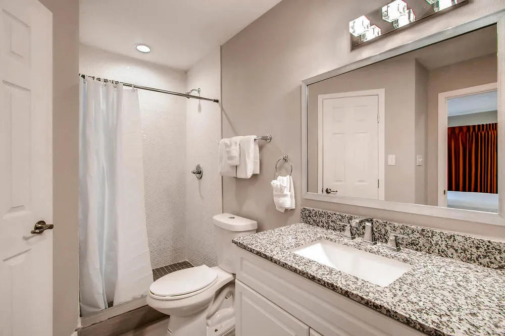 Orangewood Suites