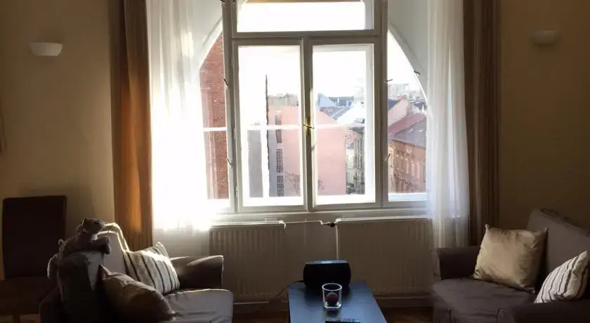 Bella Casa
