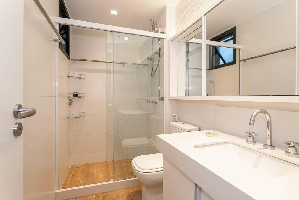 Quarto&sala A 170m Da Praia De Ipanema | Fa 49/302