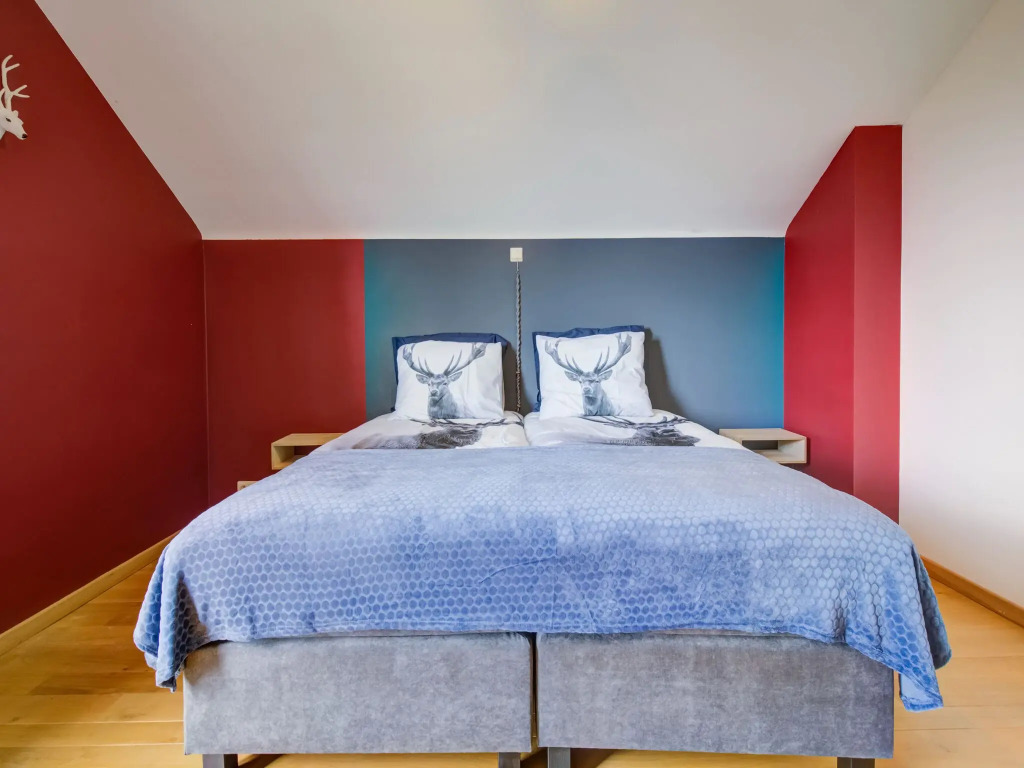 Villa in Houffalize with Infrared Sauna, Bubble Bath